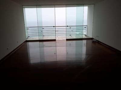 Departamento en Alquiler en Miraflores