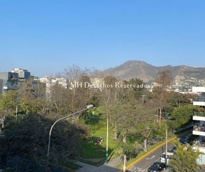PENTHOUSE EN CHACARILLA CON VISTA A PARQUE Y CALLE