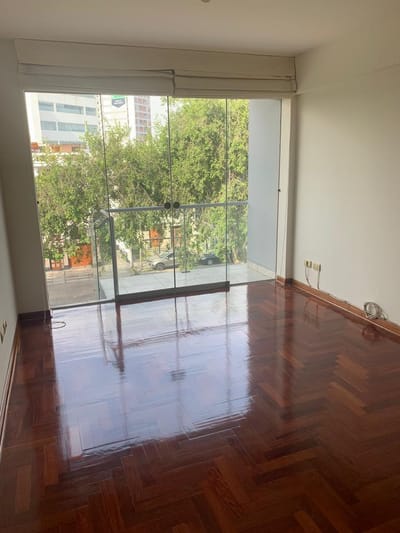 Alquiler de Acogedor Departamento 100 m² con 3 Hab. en Ricardo Palma Miraflores
