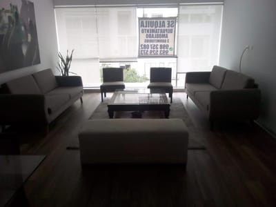 MODERNO ILUMINADO IMPECABLE