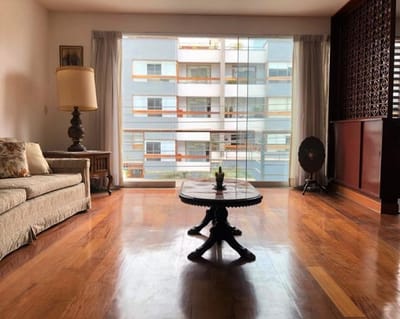 HERMOSO FLAT en CHACARILLA 189M2 , 2 COCHERAS