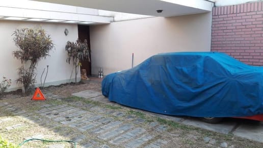 ACOGEDORA CASA EN 1era fila