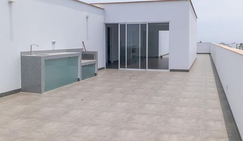 Departamento Alquiler con Terraza cerca Huaca Pucllana Miraflores