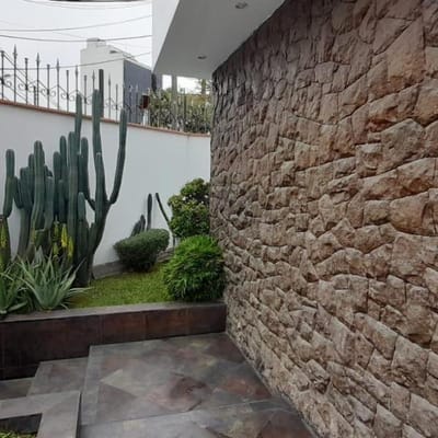 VENDO CASA O ALQUILO EN SAN ANTONIO MIRAFLORES