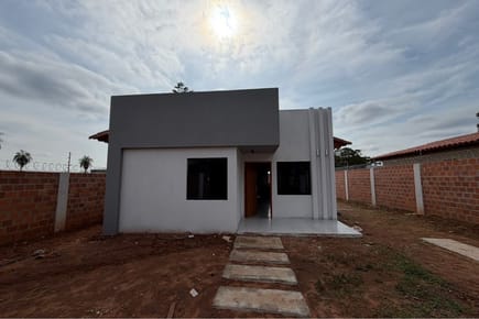 Casa-Venta-Don Reimundo Montiel, Capiata, Central