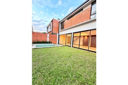 Vendo DUPLEX B° San Vicente, ASUNCIÓN, CENTRAL