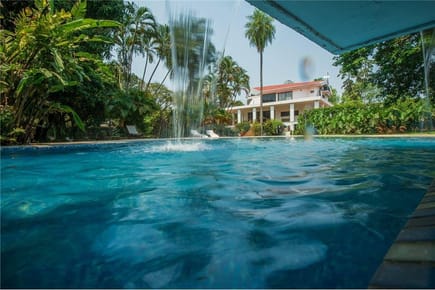 FABULOSA INCREIBLE RESIDENCIA EN SAN LORENZO ZONA UNA