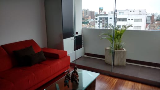 DEPARTAMENTO DE 2 DORM. + 1 ESTUDIO, MODERNO EN CALLE BORGOÑO