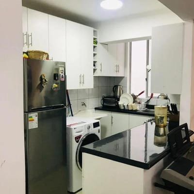 Alquilo Departamento sin amoblar piso 7. C/Ascensor Urb. Villa Jardín San Luis