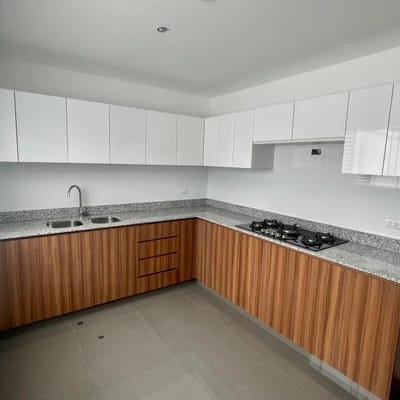 VENDO DUPLEX CHACARILLA