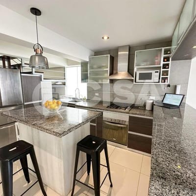 TE PRESENTO ESTE ACOGEDOR  DUPLEX EN LA MEJOR ZONA  DE SANTIAGO DE SURCO