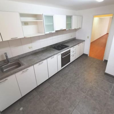 VENDO DUPLEX EN MAGDALENA DEL MAR LIMITE CON SAN ISIDRO