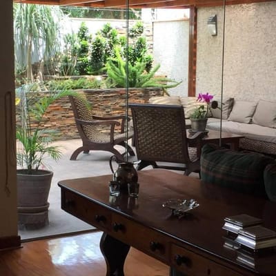 VENTA  LINDO FLAT 1ER PISO C/JARDIN CHACARILLA -S.BORJA \"BAJO DE PRECIO!!!\"