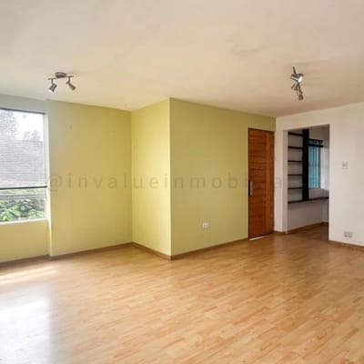 ALQUILER  FLAT EN DO PISO    DORMITORIOS  EQUIPADO