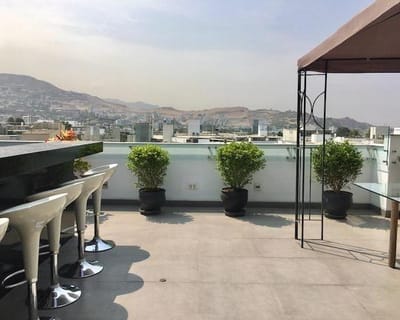 Alquilo o vendo Lindo Duplex PH con amplia terraza en Chacarilla