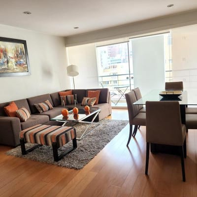 LINDO DEPARTAMENTO 2 DORM. CENTRO MIRAFLORES