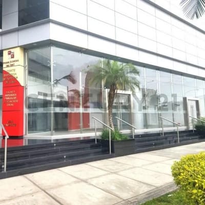 MEGA LOCAL COMERCIAL EN ALQUILER SAN ISIDRO