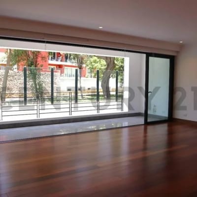 LUJOSO DEPARTAMENTO EN VENTA SAN ISIDRO FRENTE A PARQUE