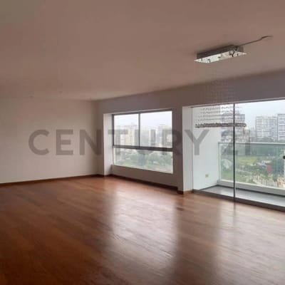VENTA DE BELLO PH DUPLEX EN MALECON ARMENDARIZ MIRAFLORES