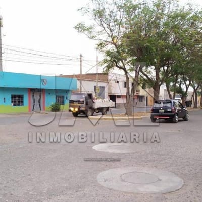 VENDO LOCAL AV. HONORIO DELGADO 870M2 - TRUJILLO