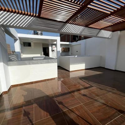 CASA DE ESTRENO EN URB ROSAS DEL VALLE CERCA A AV. METROPOLITANA