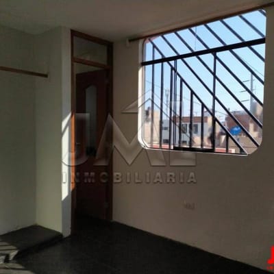 ALQUILO HABITACIONES CON BAÑO URB. COVICORTI CERCA A CORTE SUPERIOR DE JUSTICIA  - TRUJILLO