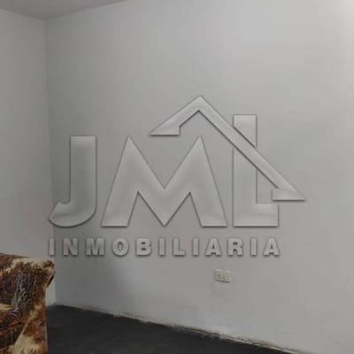 ALQUILO HABITACIÓN CON BAÑO COMPARTIDO URB. COVICORTI CERCA A CORTE SUPERIOR DE JUSTICIA  - TRUJILLO