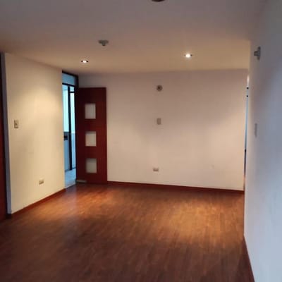 DEPARTAMENTO DE ESTRENO CERRO COLORADO/ CALLE CHACHANI