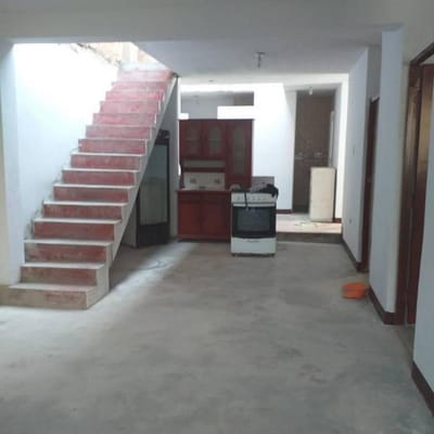 CASA  -  Av. LOS ALAMOS - 100m. - S.J.L.