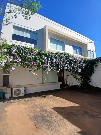 VENDO DUPLEX EN LUQUE ZONA JARDIN DE ORO