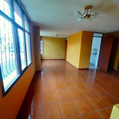 BAJO DE  PRECIO DUPLEX EN MARIANO MELGAR