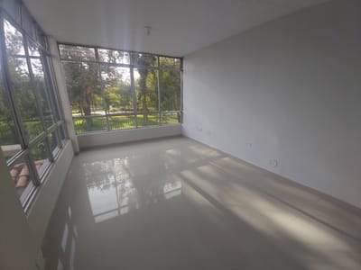 AMPLIO DEPARTAMENTO REMODELADO EN SEGUNDO PISO SIN ASCENSOR EN JLByR