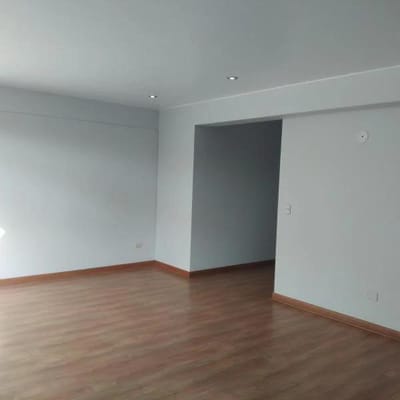 ALQUILO DEPARTAMENTO FRENTE A PARQUE 160 M2 - VALLE HERMOSO - SURCO