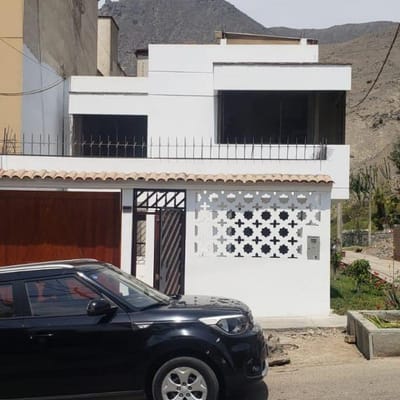 LA MOLINA : PORTADA DEL SOL III ETAPA CASA 140 M2 $ 240,000