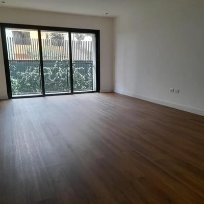 VENDO DEPARTAMENTO PRIMER PISO DE ESTRENO MIRAFLORES DOS DORMITORIOS