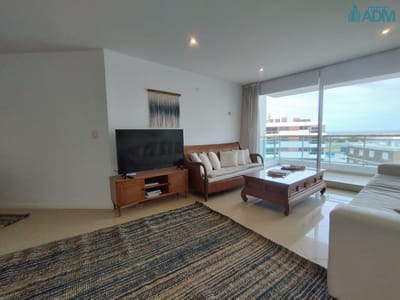 Venta De Apartamento De 3 Dormitorios En Punta Del Este