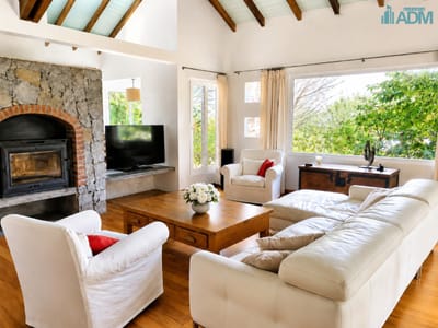 Casa en venta en barrio privado La Arbolada, Punta del Este, sobre lote de 1400 mts
