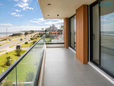 Invierta con financiacion frente al mar - 3 dormitorios en venta - Aurora