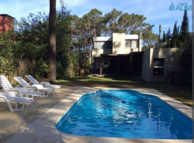 Estupenda Casa en Montoya a 200 mts mar