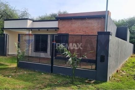 Casa en Venta en José Falcon 