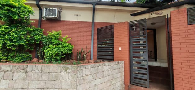 Espectacular Casa en Sajonia de 5 habitaciones en Esquina