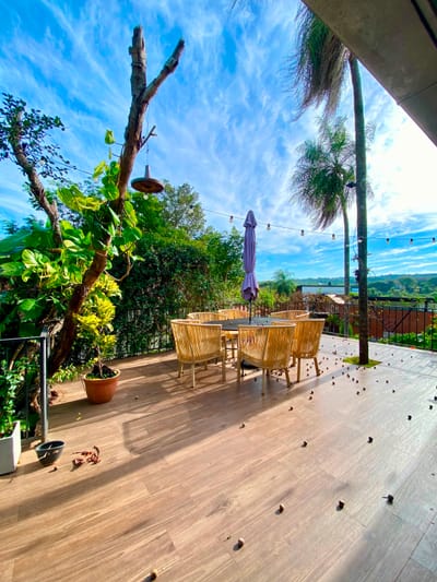 VENDO CASA DE 4 DORMITORIOS - CONDOMINIO PUNTA SANBER