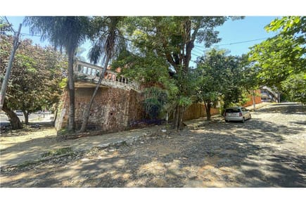 En Venta Terreno en esquina ideal para Edificio