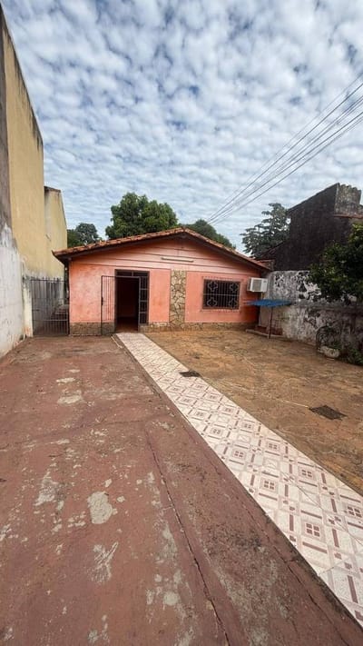 VENDO CASA DE 2 HABITACIONES EN NAZARETH EN ASUNCION