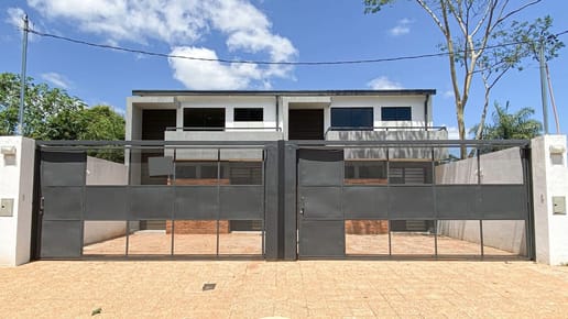 VENDO DÚPLEX CON PISCINA A ESTRENAR EN LUQUE