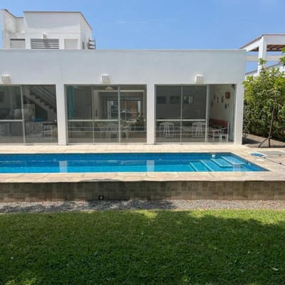 OCASION HERMOSA CASA DE PLAYA Y CAMPO CON PISCINA