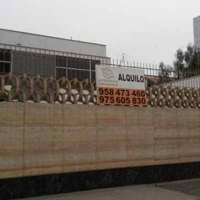 AMPLIA CASA EN ALQUILER PARA OFICINAS