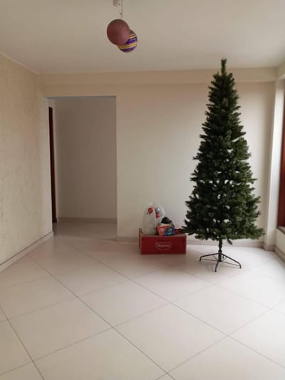 VENDO CASA EN LA MOLINA