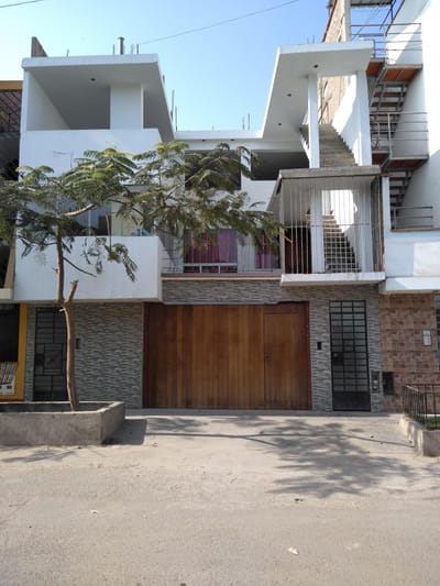 SE VENDE DEPARTAMENTO 3ER. PISO EN COMAS - 75 MIL USD (TLF:  9.1.6.6.8.5.0.7.0)
