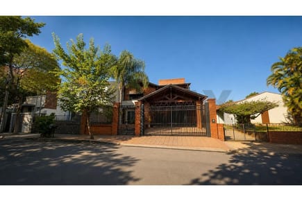 EXCLUSIVA RESIDENCIA EN VENTA | BARRIO PINOZÁ – ASUNCIÓN